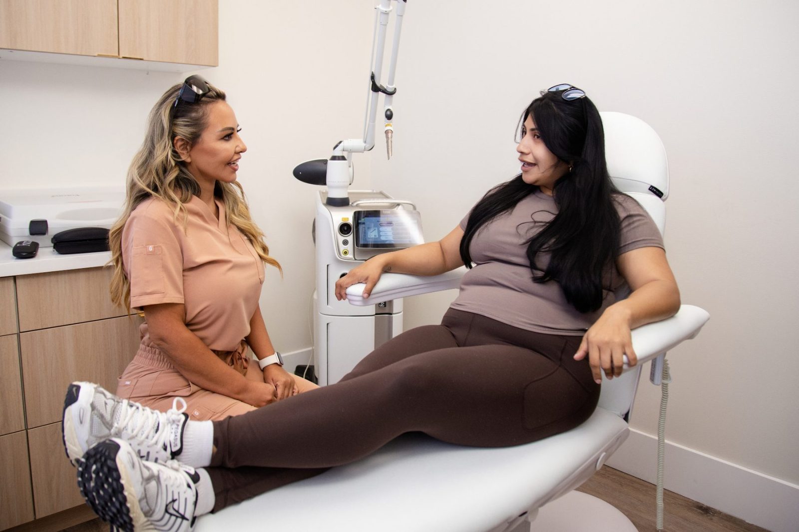 Hormone Therapy For Women In Encino: Perimenopause And Beyond